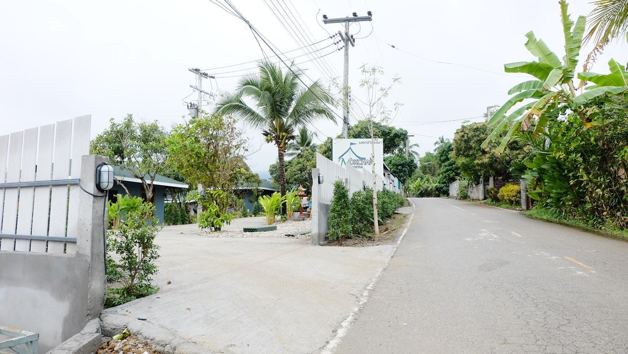 Nok Chan Mee Na Chom Thong Ngoại thất bức ảnh